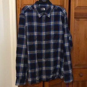 The North Face blue flannel shirt in EUC
